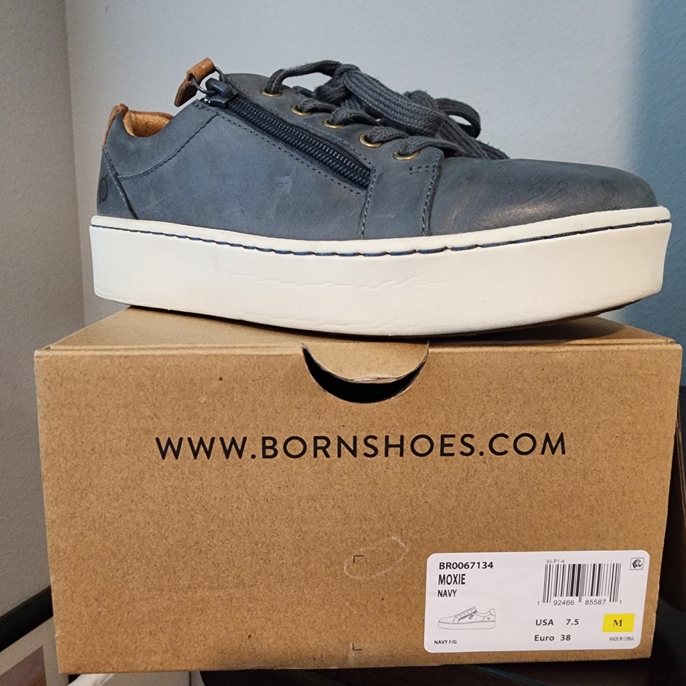 Born Moxie Navy Men's Shoes